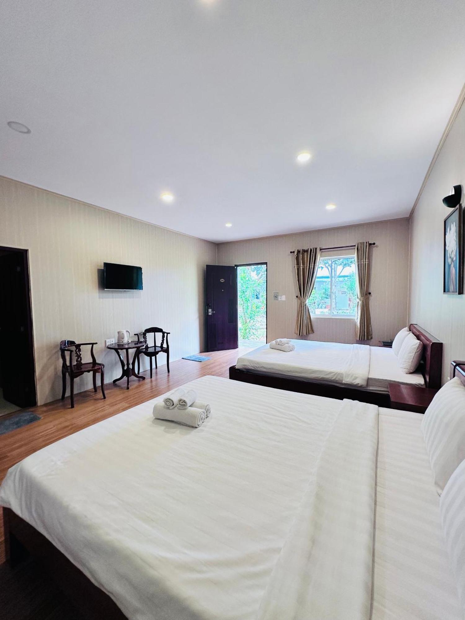 Bungalow Hotel Chi Khu Co Ong Esterno foto